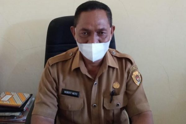 Sekretaris Camat Maulafa, Nobert Noto. ( foto : istimewa)