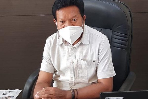Kepala kantor kementrian agama Kota Kupang, Yakobus Beda Kleden (yandry/kupangterkini.com)