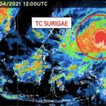 Citra satelit Himawari terkait adanya Siklon Tropis Surigae (lingkaran merah) di wilayah perairan Samudera Pasifik utara Papua Barat, pada Jumat, 16 April. (BMKG)