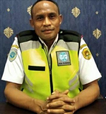 Plt Kepala Satuan polisi pamong praja kota Kupang, Bernadinus Mere. (ist)