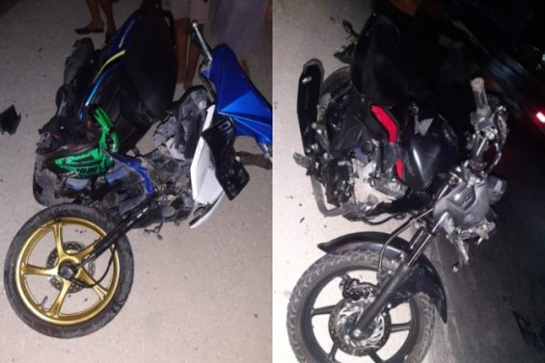 Kondisi dua Sepeda motor yang saling adu jangkrik (yandry/kupangterkini.com)