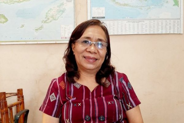 Ketua lembaga perlindungan anak NTT, Veronika Ata (yandry/kupangterkini.com)