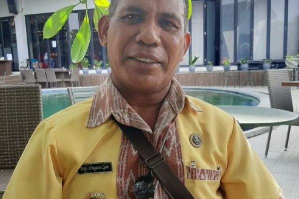 Lurah Fatululi, Don Samon (yandry/kupangterkini.com)