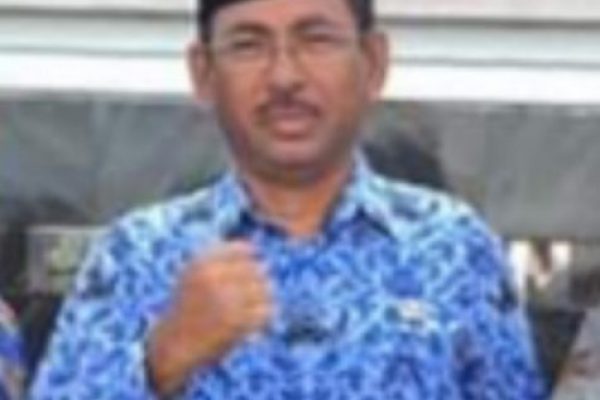 Ramli Badjideh, ayah dari Randy tersangka pembunuhan ibu dan anak (ist)