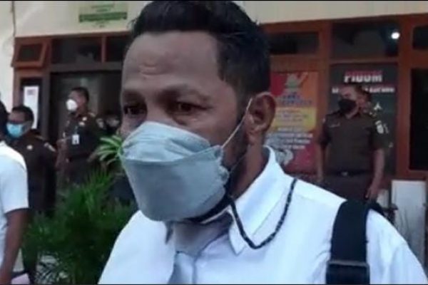 Penasehat hukum RB alias Randy, Benny Taopan SH, MH.