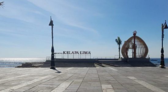 Pantai Kelapa Lima, Kota Kupang dikabarkan menjadi tempat mesum (yandry/kupangterkini.com)