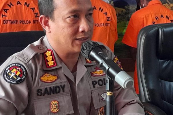 Kabid Humas Polda NTT, Kombes Pol Ariasandy (yandry/kupangterkini.com)
