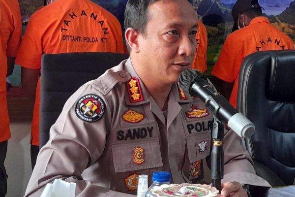 Kabid Humas Polda NTT, Kombes Pol Ariasandy (yandry/kupangterkini.com)