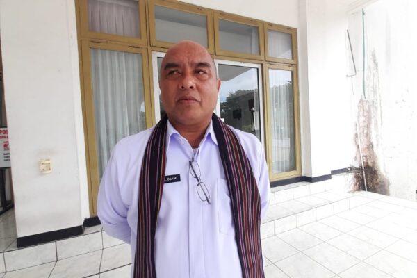 Kepala dinas pendidikan dan kebudayaan kota Kupang, Dumuliahi Djami (yandry/kupangterkini.com)