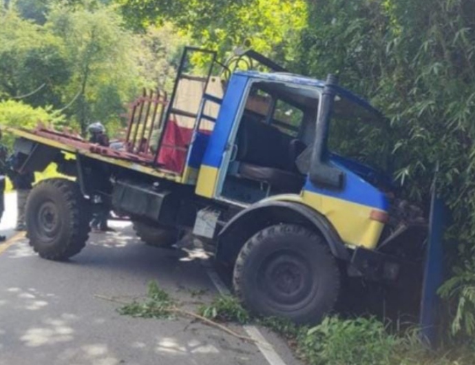 Kondisi truck pengangkut wakil bupati TTS yang alami kecelakaan (ist)