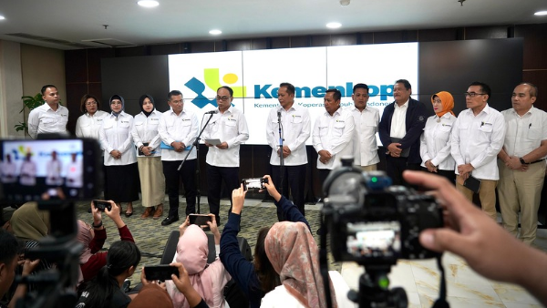 Menteri Koperasi, Budi Arie Setiadi dalam peluncuran website Kopdes Merah Putih