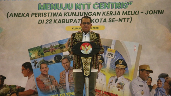 Gubernur NTT, Melki Laka Lena (ist)