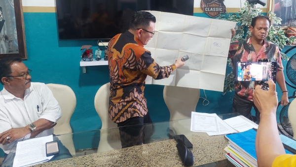 Fransisco Bessi pada jumpa Pers siang tadi (ist)