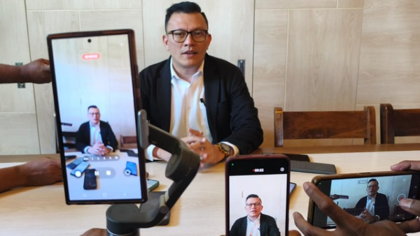 Penasehat Hukum Yusinta Ningsih Nenobahan Syarief, Fransisco Bernando Bessi