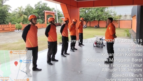 Tim SAR saat bersiap melakukan operasi pencarian (Dok: Basarnas Maumere)