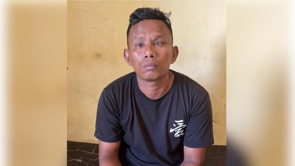 Pelaku Hipnotis di Rote, MM setelah diamankan pihak kepolisian (ist) Pelaku Hipnotis di Rote, MM setelah diamankan pihak kepolisian (ist)