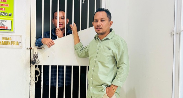 Rian Kapitan bersama Mokris Lay (ist)