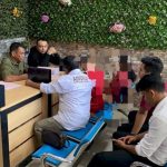Polres Sikka ketika melakukan tahap II kasus kekerasan terhadap anak (ist)