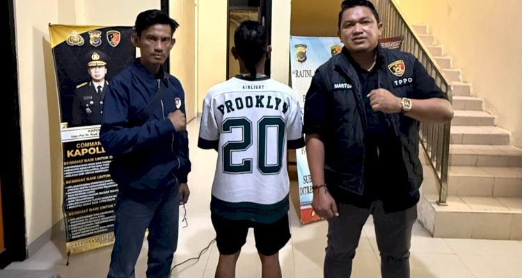Terduga pelaku KDRT saat diamankan pihak Polda NTT