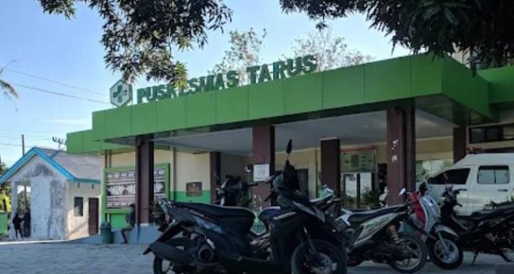 Tampak depan Puskesmas Tarus