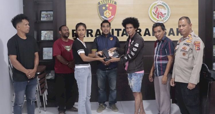 Korban serta pelaku Curas ketika berdamai (ist) Korban serta pelaku Curas ketika berdamai (ist)