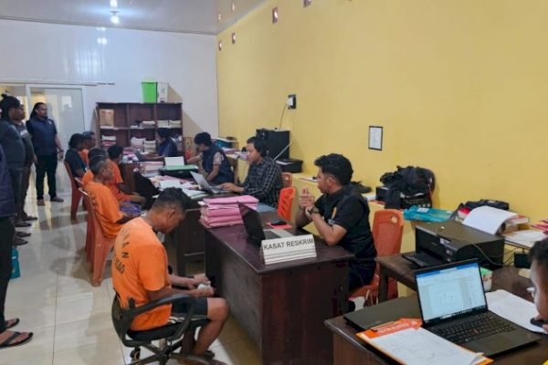 5 tersangka pembunuhan di Rote Ndao setelah diamankan