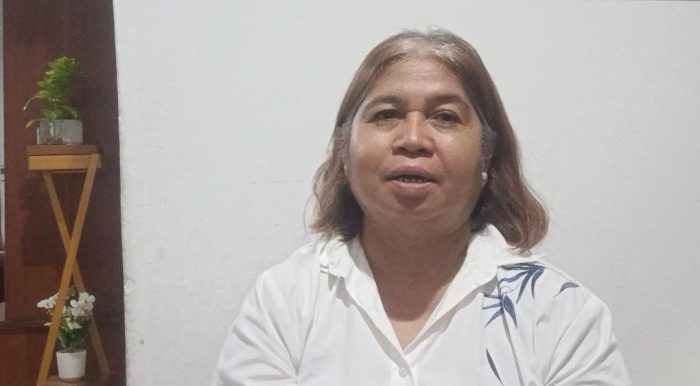 Ketua tim pemenangan Alberto Tatibun, Rita Saduk/Adu saat ditemui dirumahnya (yandry/kupangterkini.com)