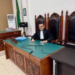Fransisco Bernando Bessi dalam ruang sidang (dok pribadi) Fransisco Bernando Bessi dalam ruang sidang (dok pribadi)