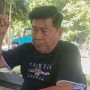 Jerry Manafe saat ditemui dikediamannya (yandry/kupangterkini.com)