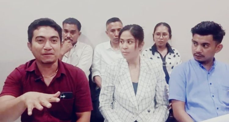 Tim Kuasa Hukum 7 terdakwa kasus Sebastian Bokol (yandry/kupangterkini.com)