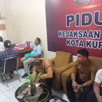 Personil Polsek Kota Raja saat melakukan penyerahan tahap II Personil Polsek Kota Raja saat melakukan penyerahan tahap II