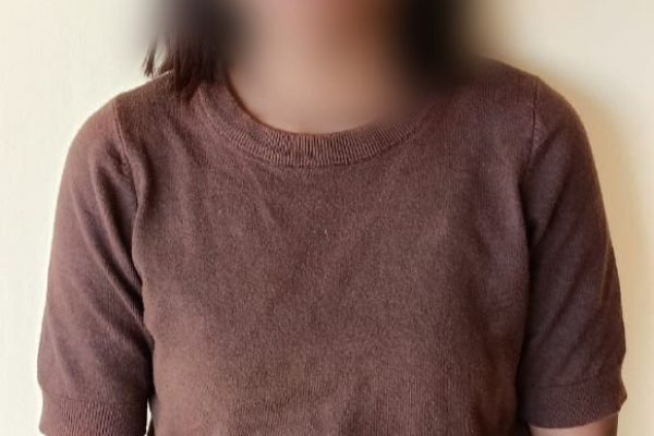pelaku ITJI, seorang mahasiswi yang dilaporkan melakukan penipuan dengan mengaku sebagai anggota BIN (ist)